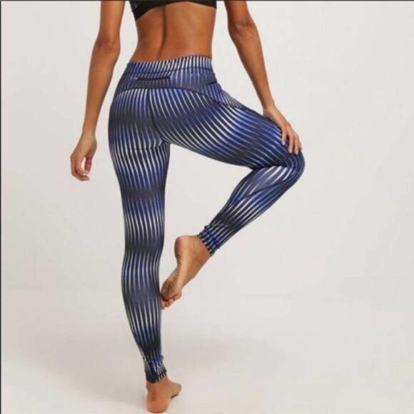 Ivy Park Indigo Kaleidoscope Print Stripe leggings - Picture 1 of 7